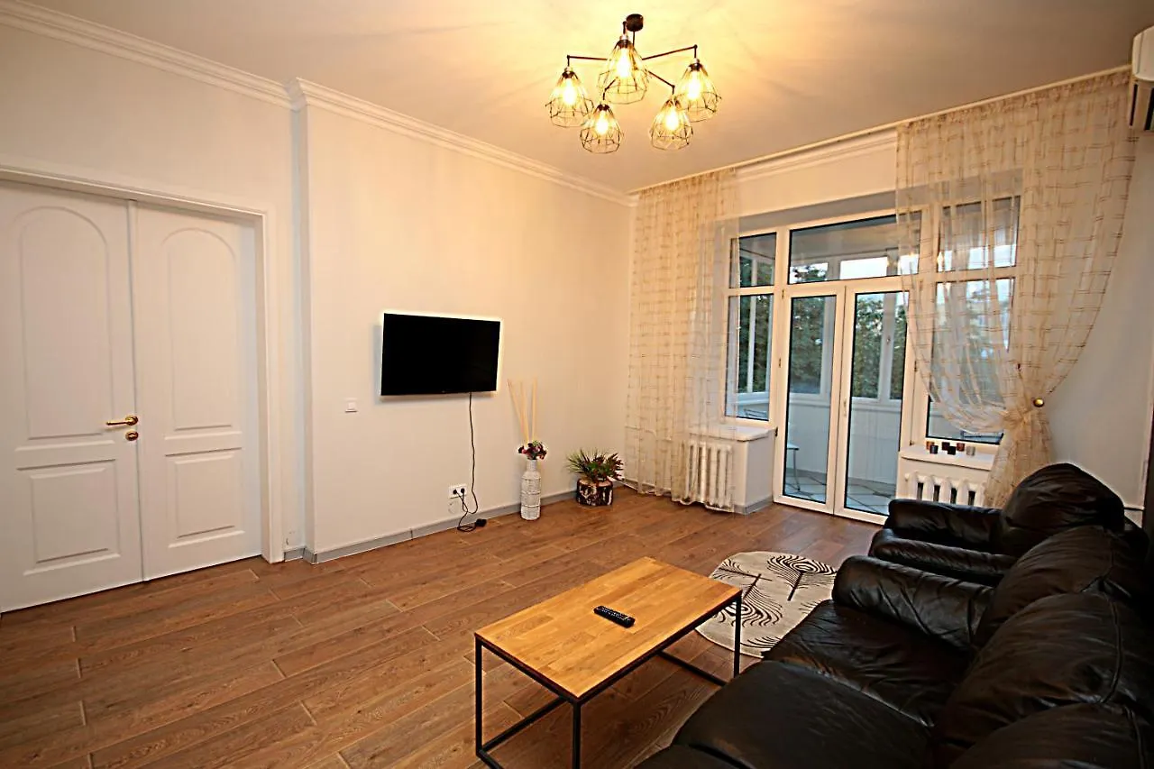 Inn Home Apartments - Kreshchatyk Area Kyiv
