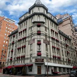 4* Aparthotel Senator Victory Square