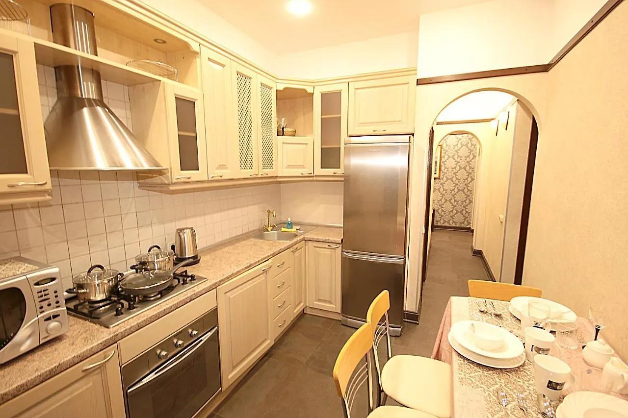 Inn Home Apartments - Kreshchatyk Area كييف