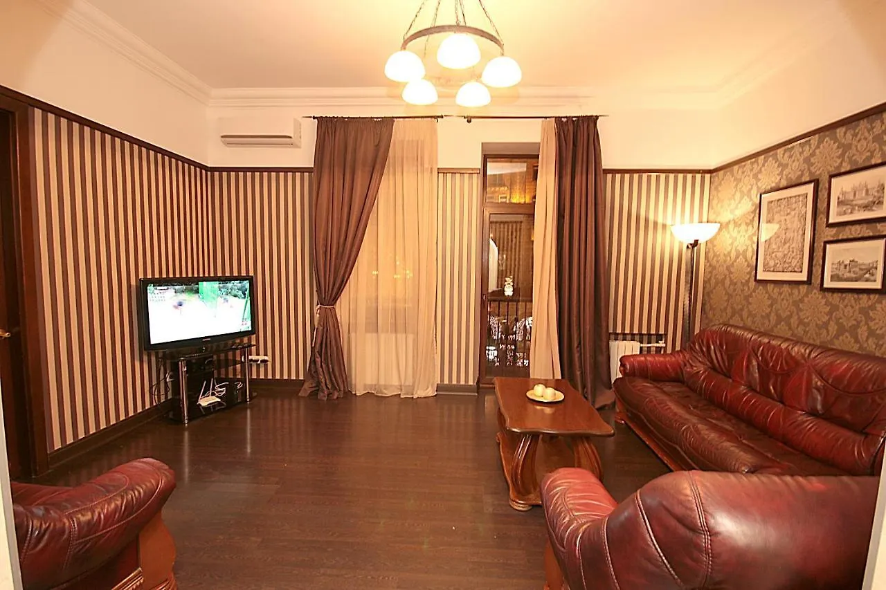 Inn Home Apartments - Kreshchatyk Area كييف