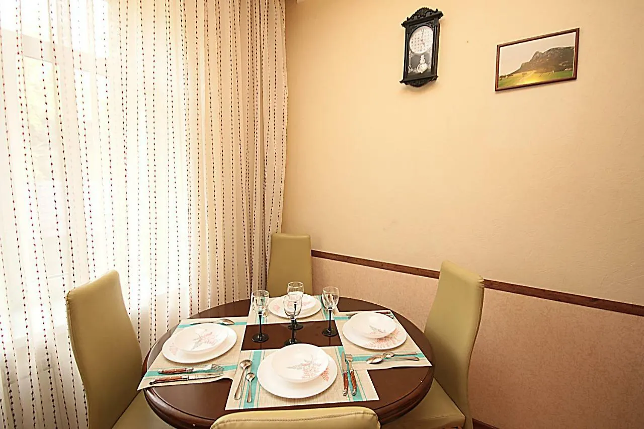 Inn Home Apartments - Kreshchatyk Area كييف